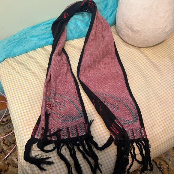 Coca Cola Black and Red Scarf - Picture 4 of 4